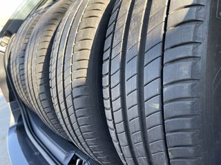 215/65 R17 Michelin foto 2