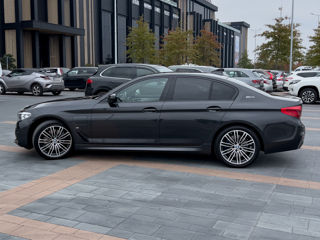 BMW 5 Series foto 3