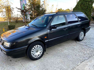 Volkswagen Passat foto 4