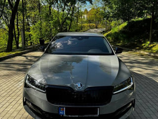 Skoda Superb foto 4