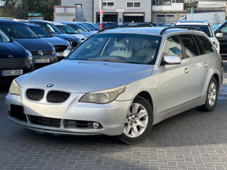 BMW 5 Series foto 5