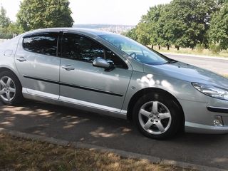 Peugeot 407 foto 2