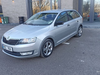 Skoda Rapid foto 2