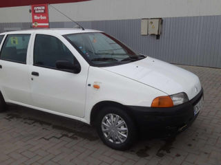 Fiat Punto foto 2