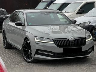 Skoda Superb foto 4