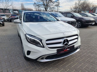 Mercedes GLA foto 2