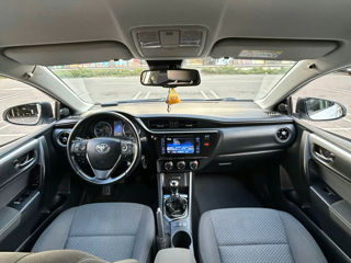 Toyota Auris foto 8