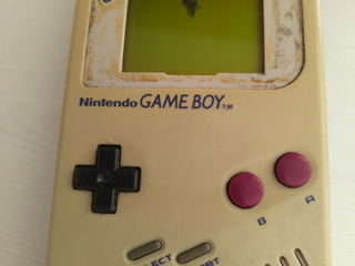 Vând Nintendo Gameboy original