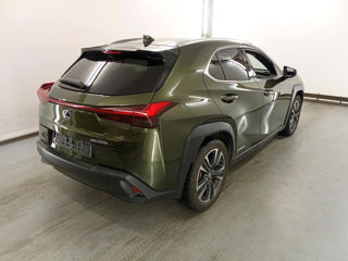 Lexus UX foto 3