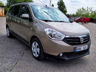 Dacia Lodgy foto 2