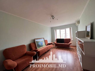 Apartament cu 4 camere, 90 m², Buiucani, Chișinău foto 4