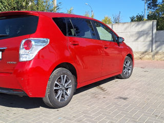 Toyota Verso foto 4