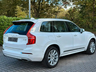 Volvo XC90 foto 8