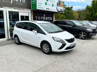 Opel Zafira foto 1