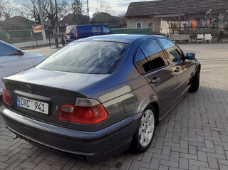 BMW 3 Series foto 4