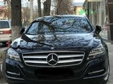 Mercedes CLS Class foto 1