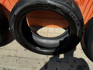 Продам 2 ската goodyear и 2 ската dunlop 235/55/19 лето foto 4