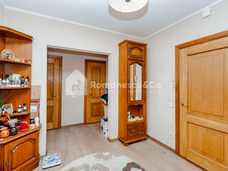 Apartament cu 2 camere, 51 m², Centru, Chișinău foto 4