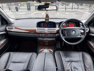 BMW 7 Series foto 7