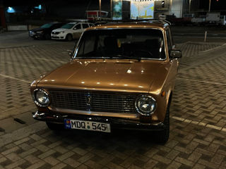 Lada / ВАЗ 2103 foto 3