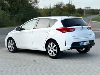 Toyota Auris foto 6