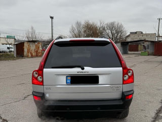 Volvo XC90 foto 9