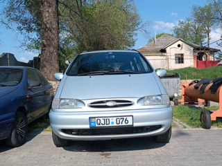 Ford Galaxy foto 4