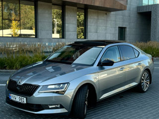 Skoda Superb foto 3