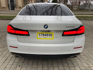 BMW 5 Series foto 4