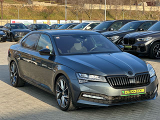 Skoda Superb foto 3