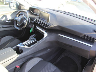 Peugeot 5008 foto 9