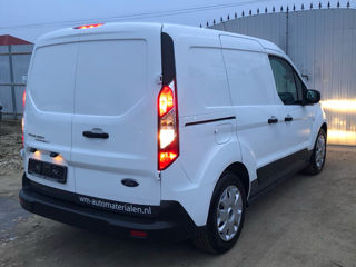 Ford Transit Connect foto 4