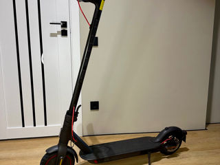 Vând Trotinetă Electrică - Xiaomi Mi Pro 2 Electric Scooter