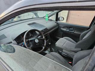 Volkswagen Sharan foto 4