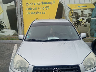 Toyota Rav 4 foto 8