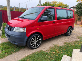 Volkswagen Caravelle, 2006