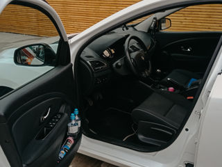 Renault Megane foto 6