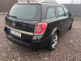 Opel Astra foto 4