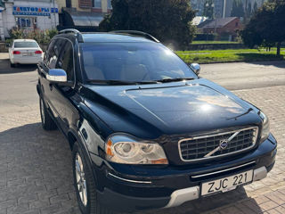 Volvo XC90 foto 1