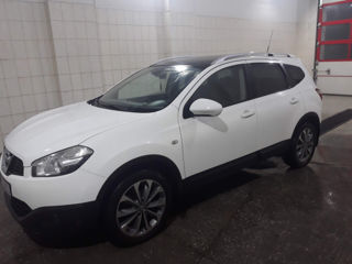 Nissan Qashqai+2