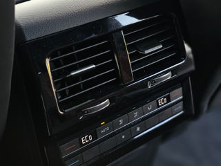 Volkswagen Touareg фото 10
