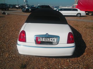 Lincoln Town Car foto 7