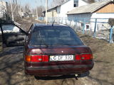 Toyota Carina foto 1