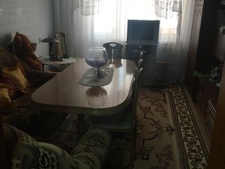 Se vinde apartament mobilat in orasul Cantemir ! Pret usor negociabil! foto 3