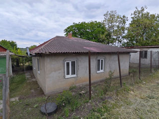 Casă de vânzare în satul Popovca, pe un teren de 14 sote!