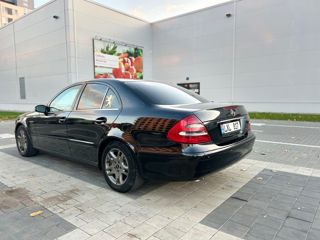 Mercedes E-Class foto 4