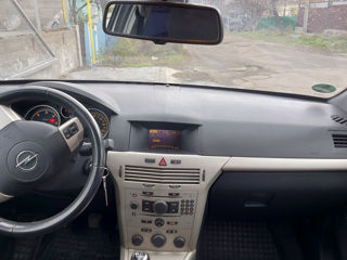 Opel Astra foto 8