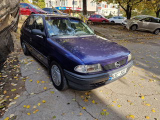 Opel Astra foto 2