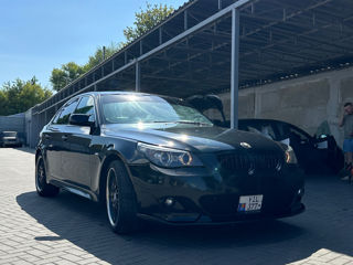 BMW 5 Series foto 5