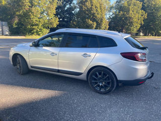 Renault Megane foto 2